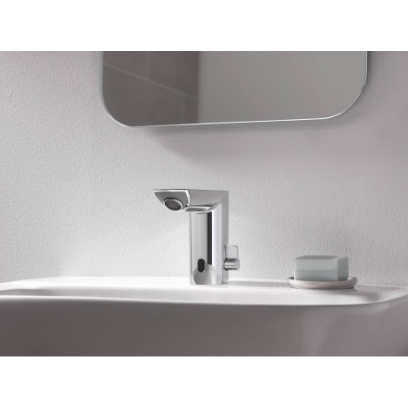 Бесконтактный смеситель для раковины Grohe Bau Cosmopolitan E 36451000
