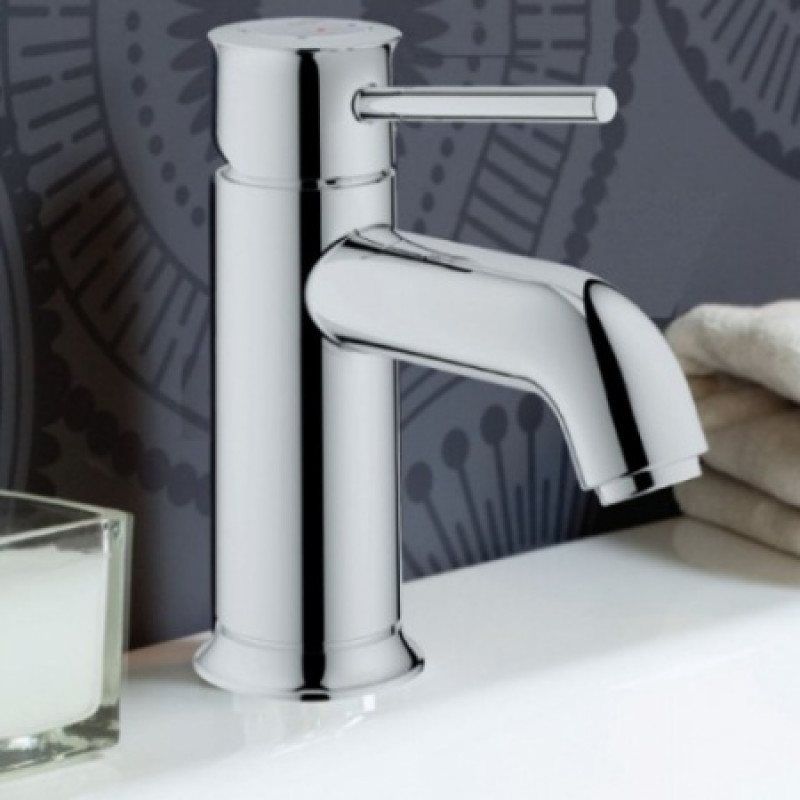 Змішувач для раковини Grohe BauClassic 23162000
