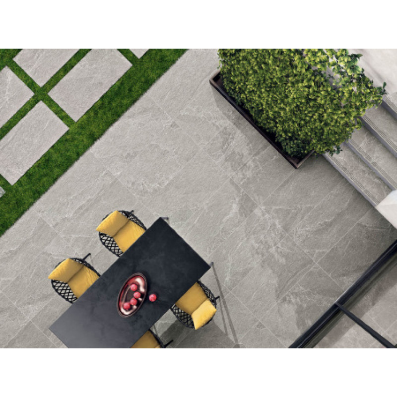 Плитка керамогранитная, ступень Blustyle Advantage Silver 300x600х9мм шероховатая/матовая BGDAD35